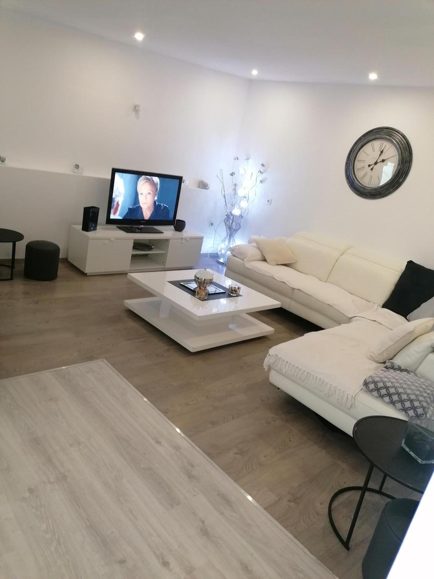 Appt Moderne 50M2 Avec Terrasse Lejlighed Rouvroy  Eksteriør billede